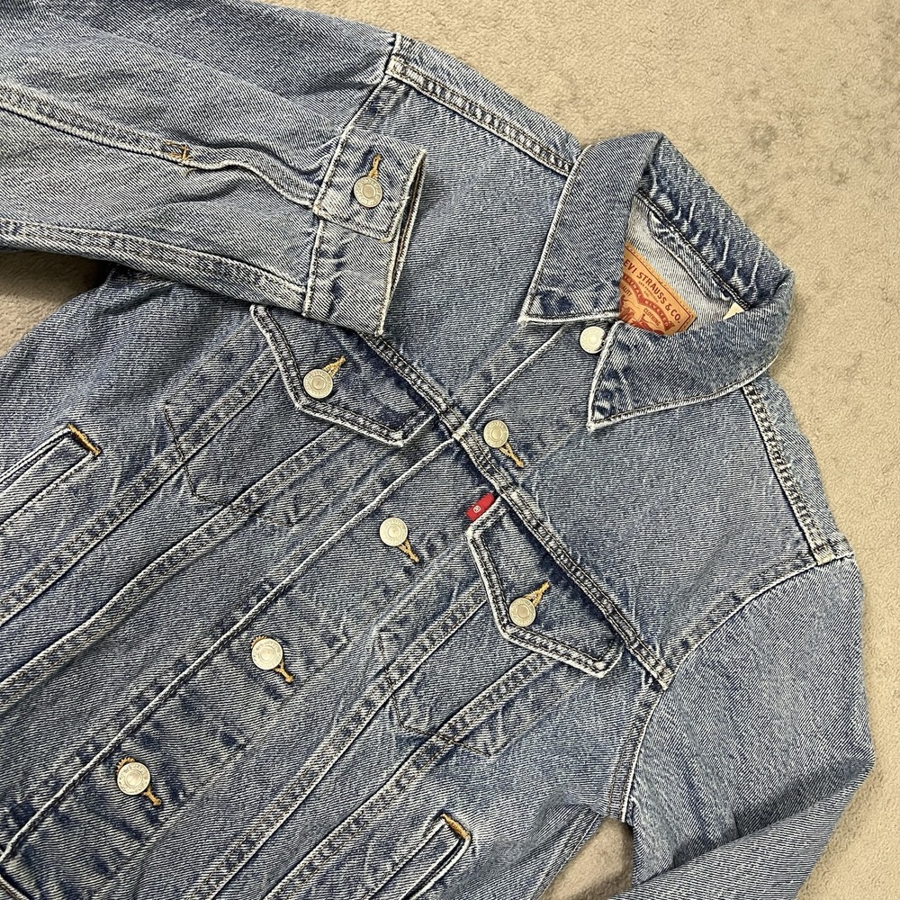 Levi's Trucker Jacket Womens XS Blue Denim Classic Button Front Pockets